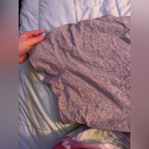 ADIDAS TEE SIZE: XL✨✨ - Picture 4 of 4